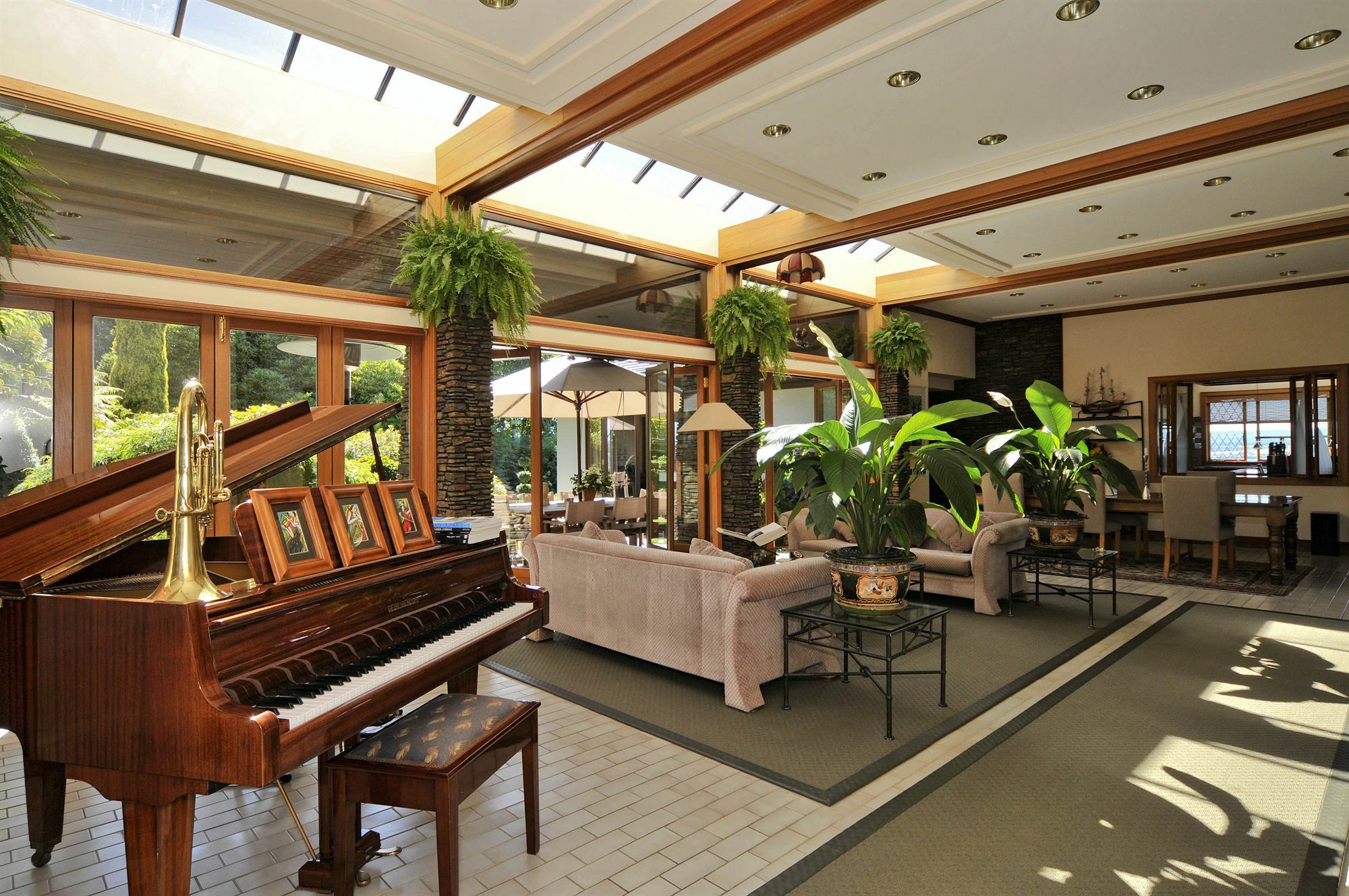 Lake Taupo Lodge Exterior photo