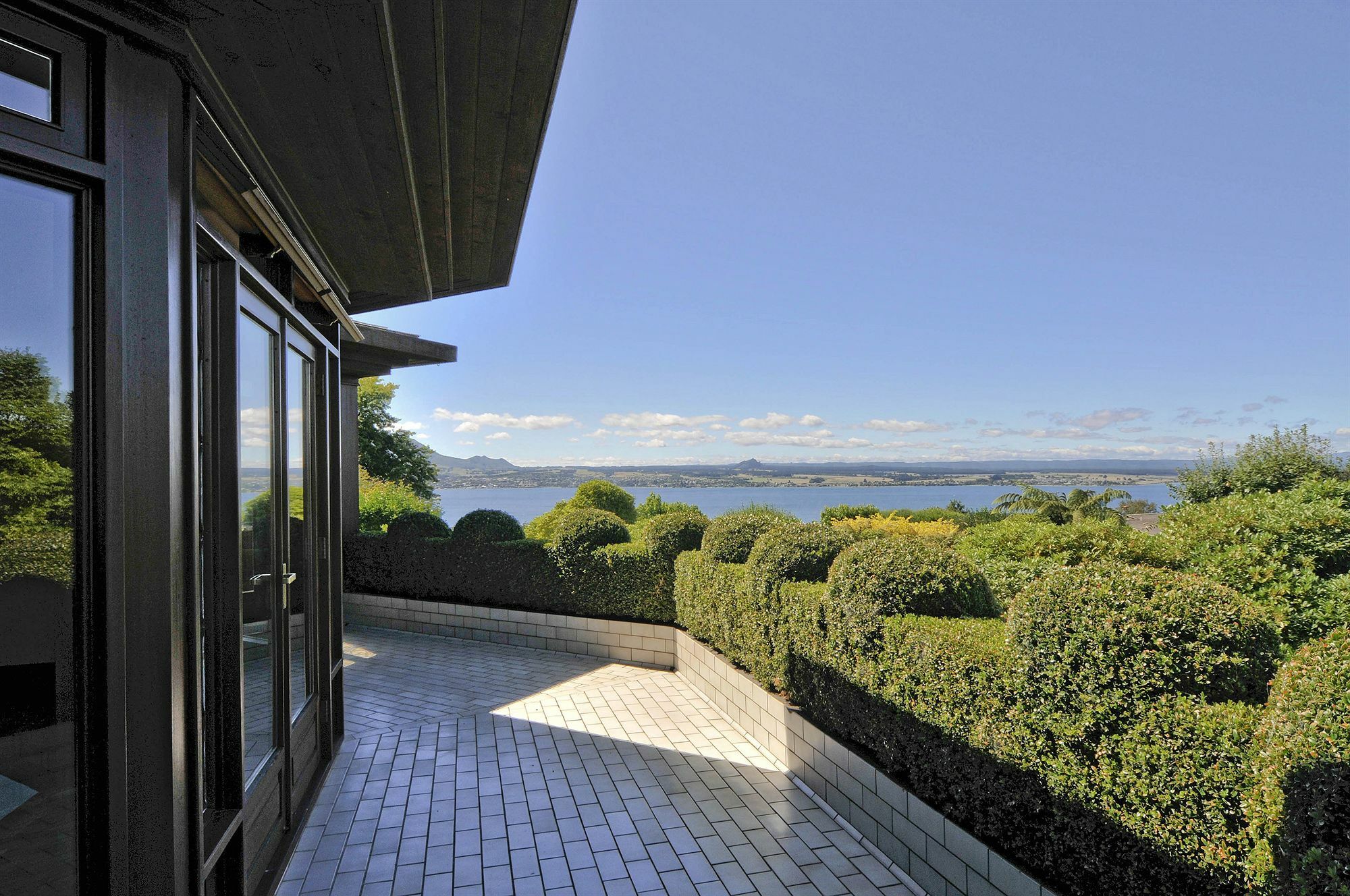 Lake Taupo Lodge Exterior photo